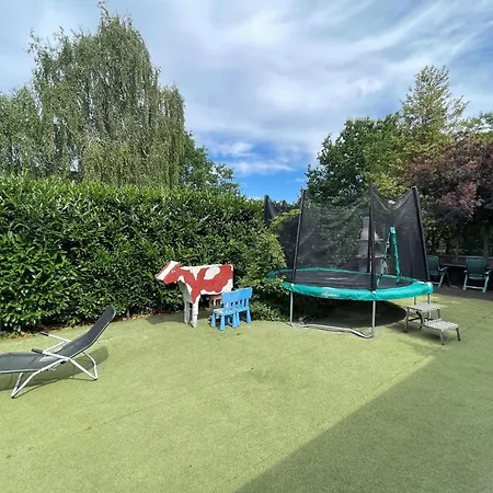 Family With Go-karts, Cleaning Included Uden