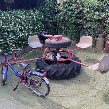 Family With Go-karts, Cleaning Included Сasa de vacaciones *
